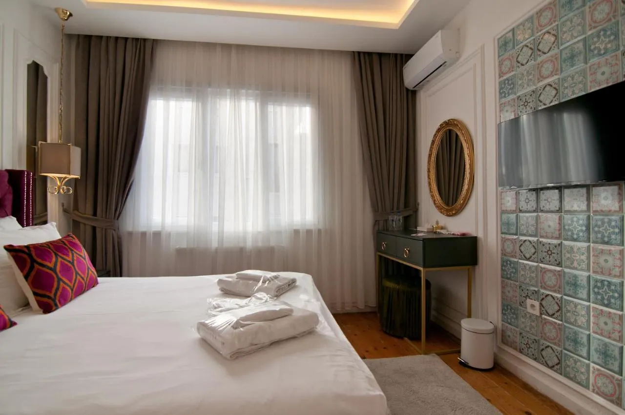 Blue Mosque Suites 2 - Old City Sultanahmet Istanbul Apartment