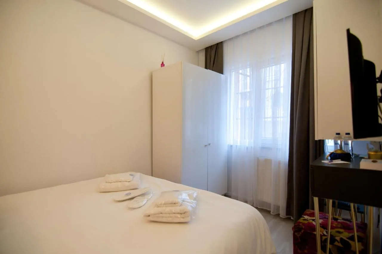 Blue Mosque Suites 2 - Old City Sultanahmet Istanbul Turkey