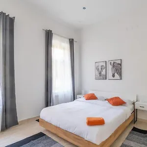 centre-apartments.vienna-besthotels.com/