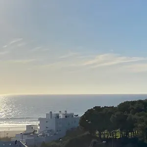 https://apartamento-con-vistas-al-mar-11140.es-andalucia.com