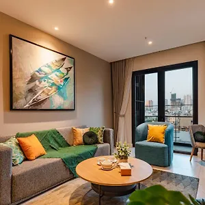 Luxury 2 Or 3br In Dist 1 N Pool, Gym, Airport Pickup , Ho Chi Minh City Vietnam